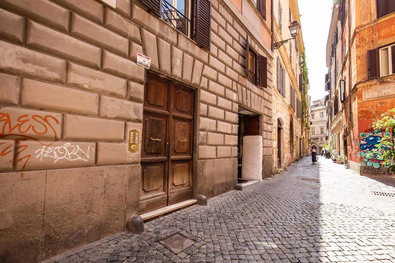 Grotte Apartment Near Campo De Fiori Rom